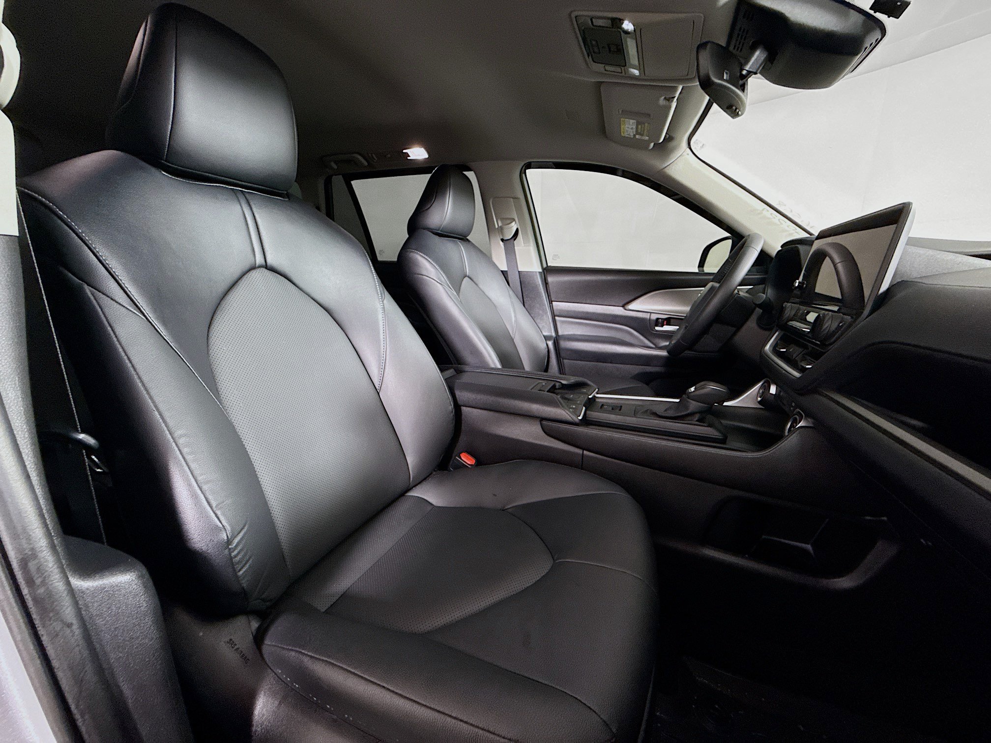 Certified 2026 Toyota Grand Highlander AWD Hybrid image 27