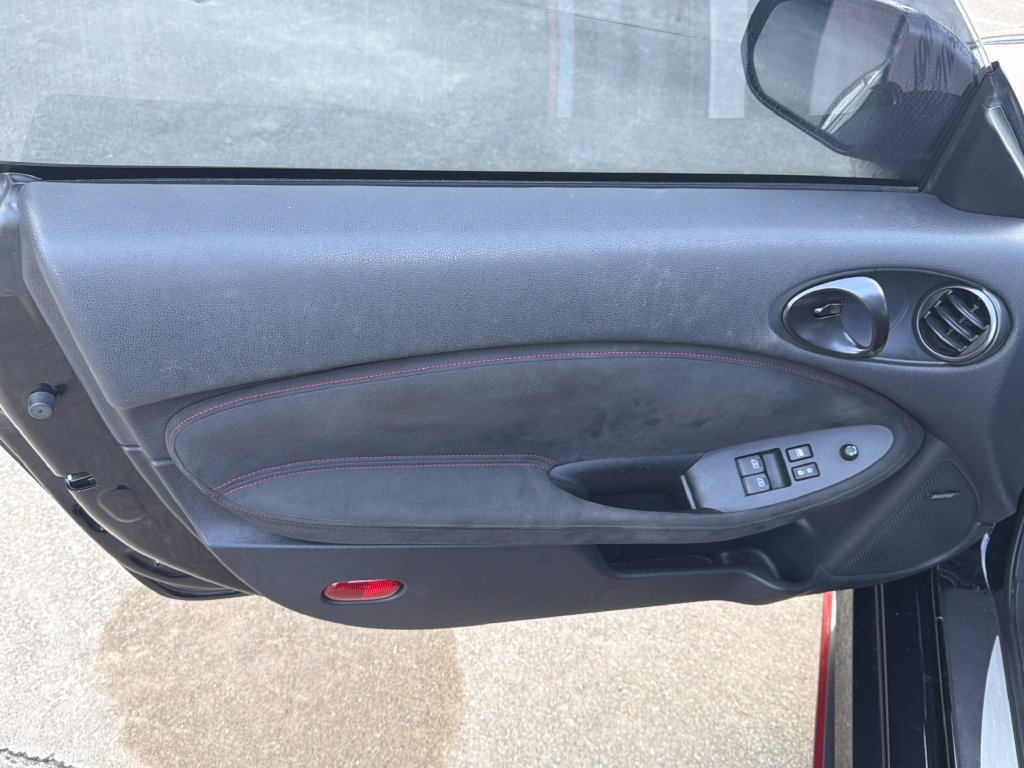 Used 2019 Nissan 370Z NISMO RWD image 15