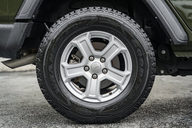 Used 2022 Jeep Wrangler Unlimited Sport image 28