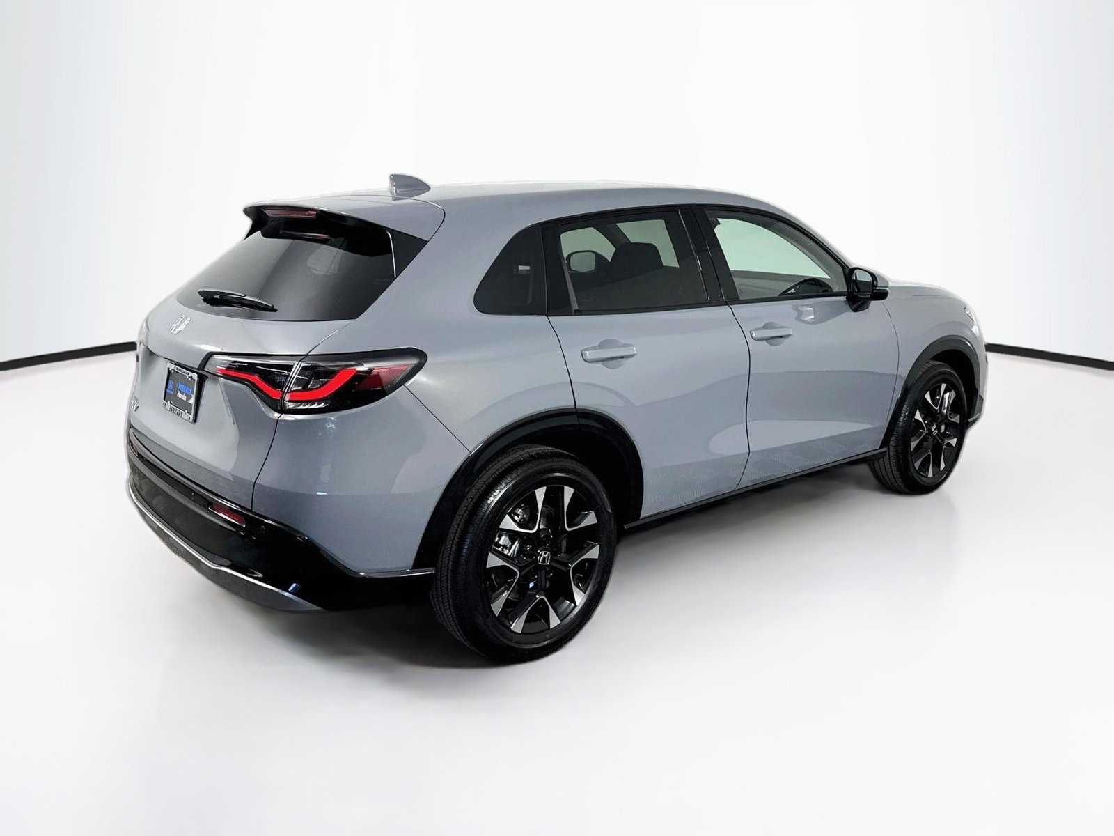Used 2027 Honda HR-V EX-L image 9