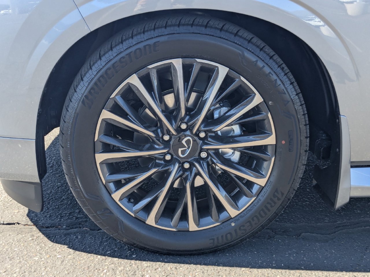 Certified 2026 INFINITI QX80 Autograph AWD/4WD image 9