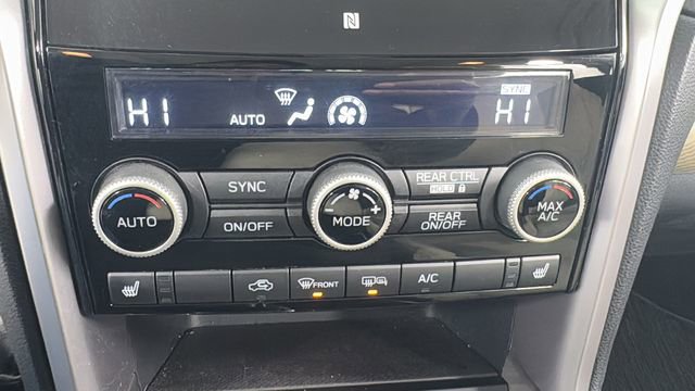 Used 2021 Subaru Ascent Premium w/ Convenience Package image 29