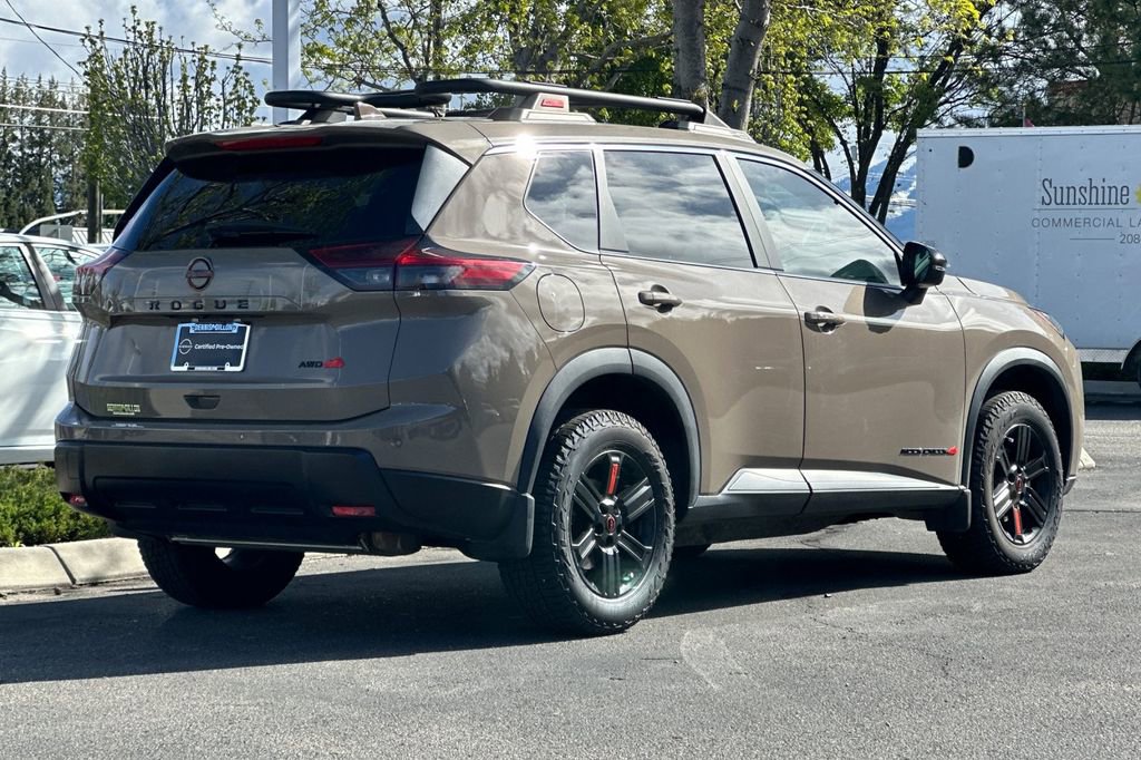 Used 2025 Nissan Rogue SV w/ Rock Creek Premium Package image 4