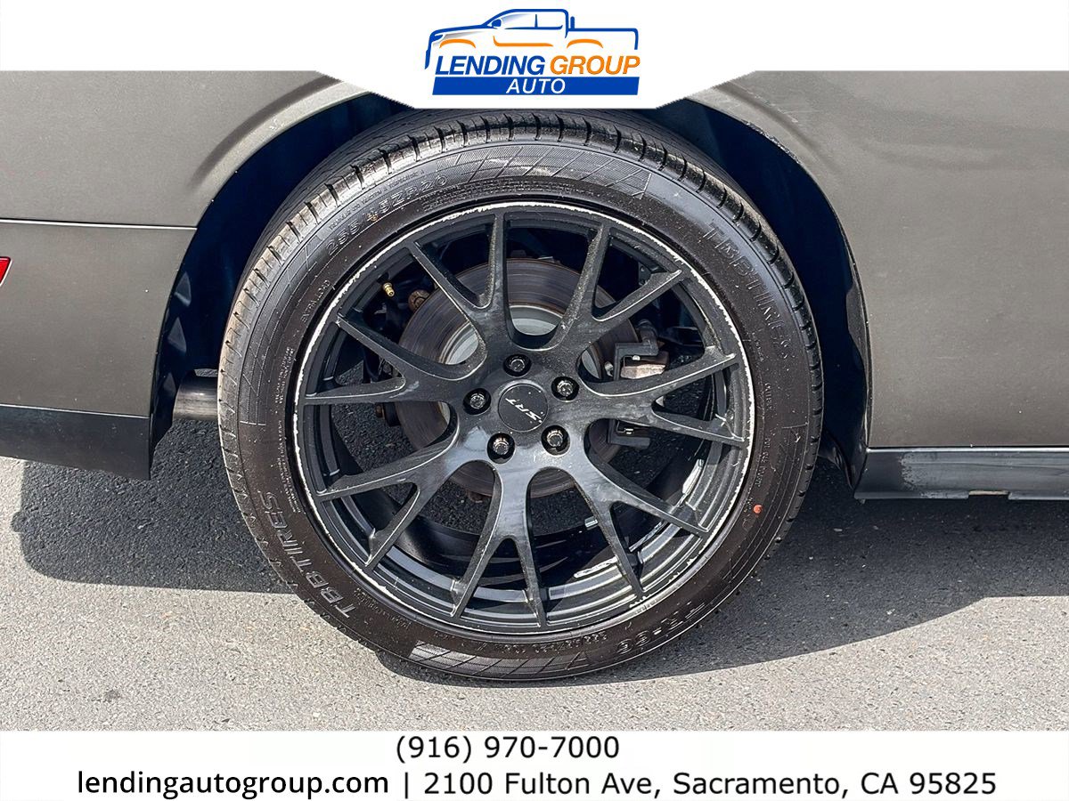 Used 2010 Dodge Challenger SE image 10