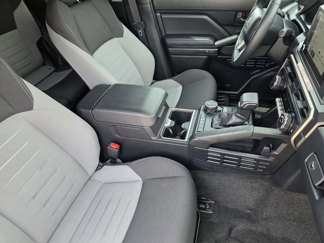 Used 2025 Toyota 4Runner TRD Off-Road image 12