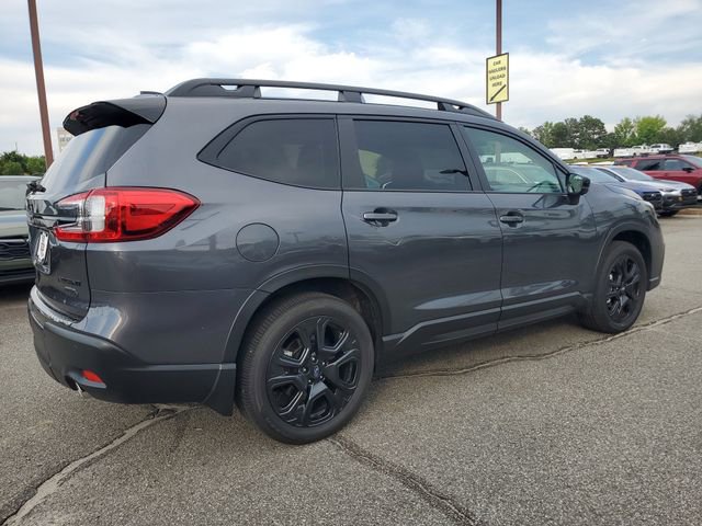 Certified 2025 Subaru Ascent Bronze Edition w/ Onyx Package AWD/4WD image 6