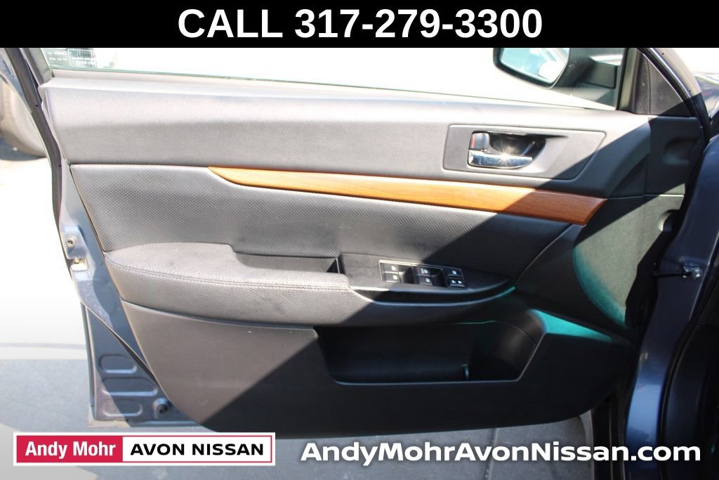 Used 2014 Subaru Outback 3.6R Limited w/ Moonroof Package AWD/4WD image 18