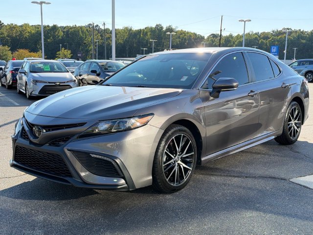 Used 2023 Toyota Camry SE w/ Convenience Package FWD image 7