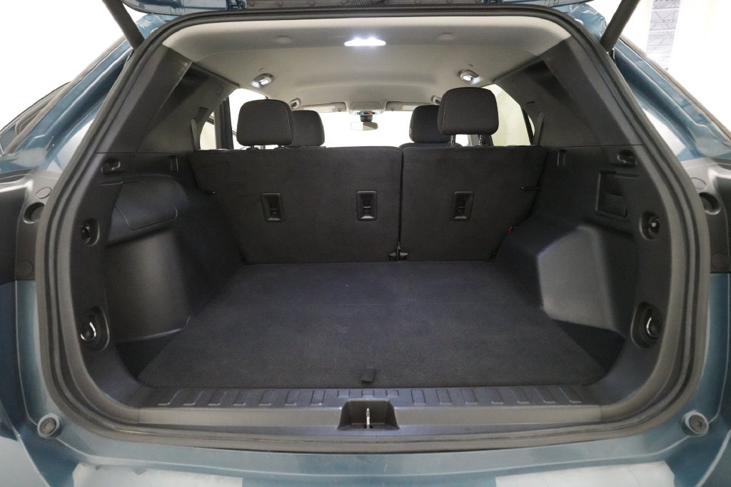 Used 2024 Chevrolet Equinox LT AWD/4WD image 10