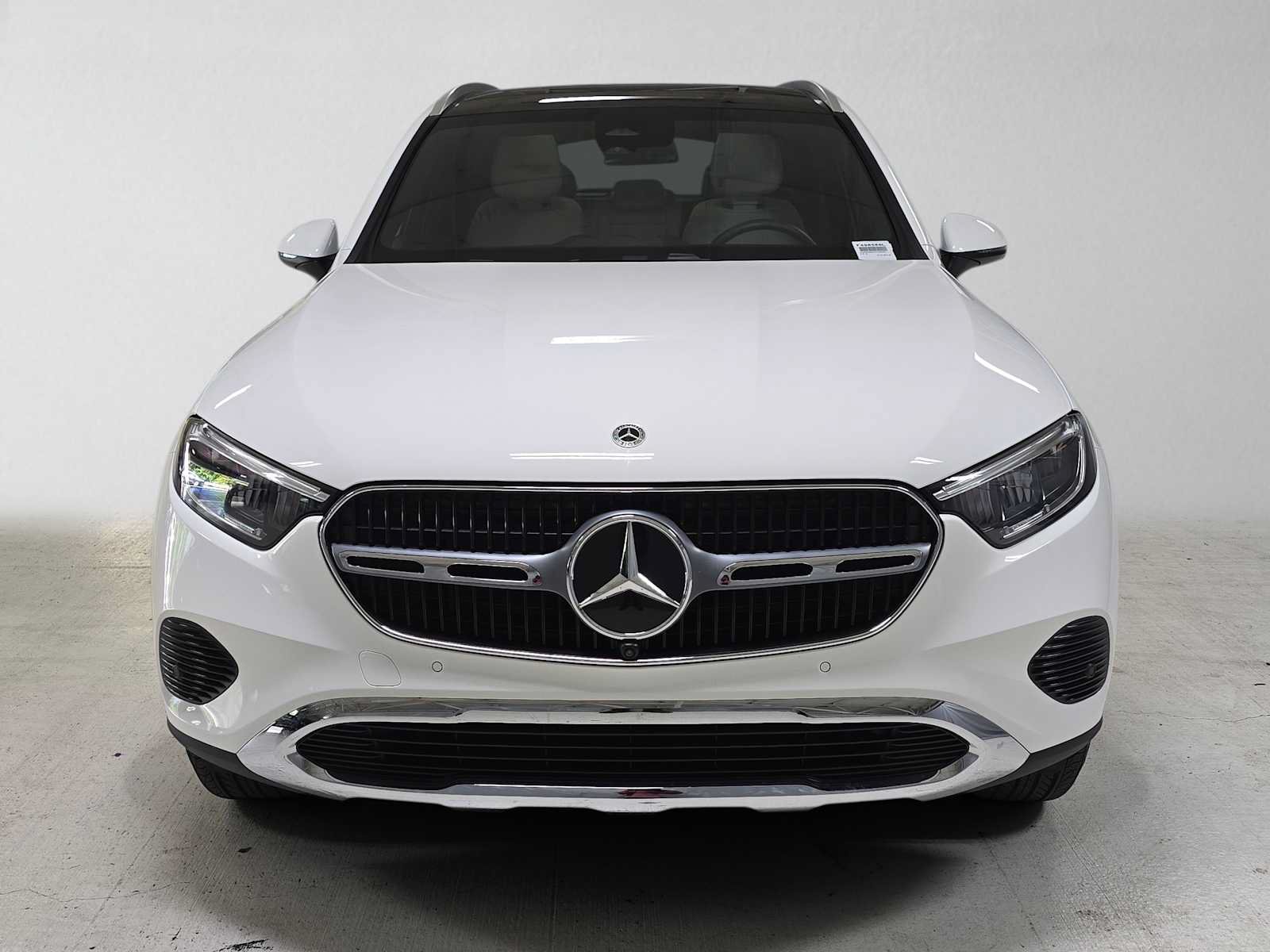 Certified 2026 Mercedes-Benz GLC 300 4MATIC image 8