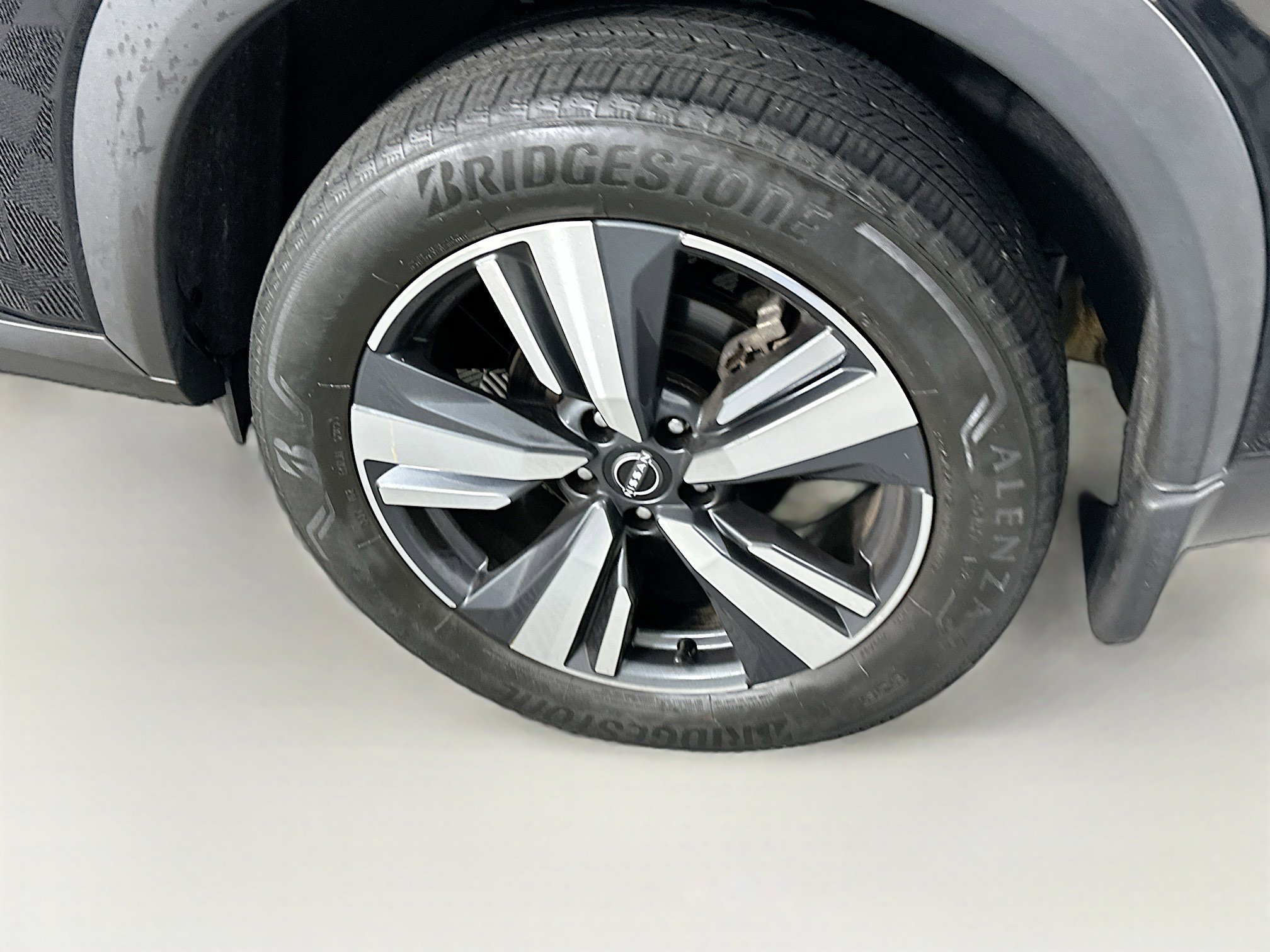 Used 2023 Nissan Rogue SL w/ SL Premium Package AWD/4WD image 11