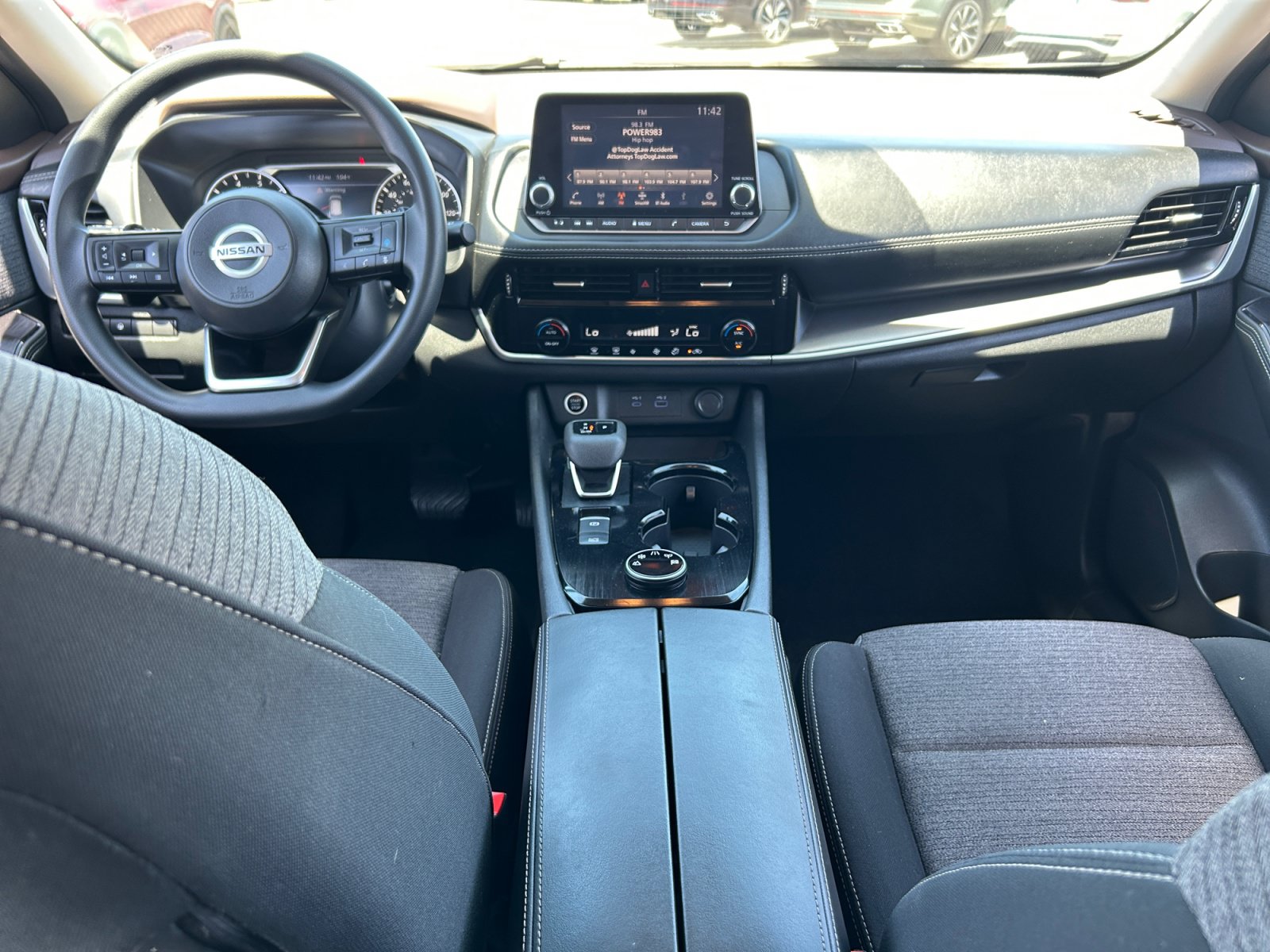 Used 2021 Nissan Rogue SV AWD/4WD image 19