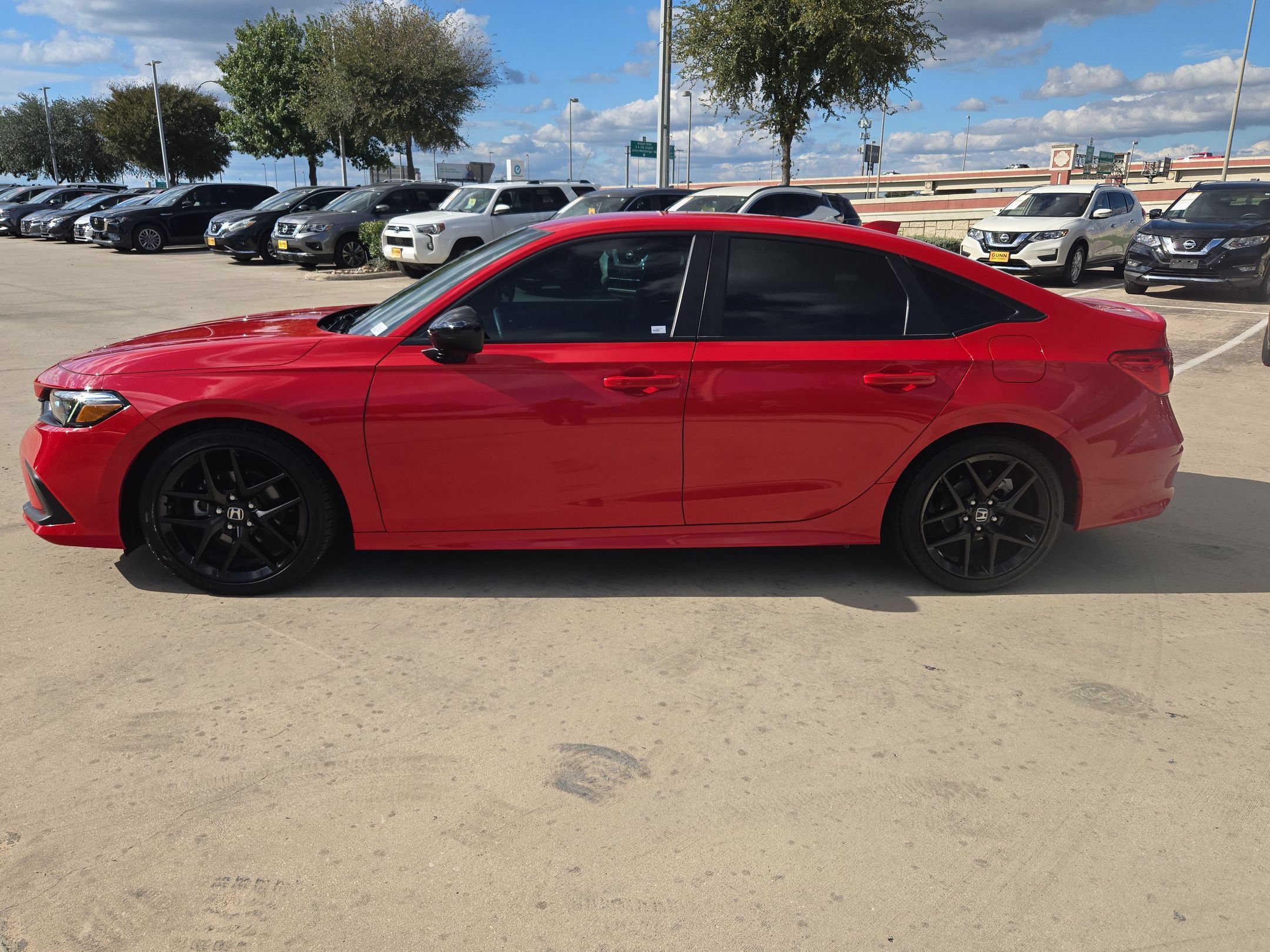 Used 2024 Honda Civic Sport image 6