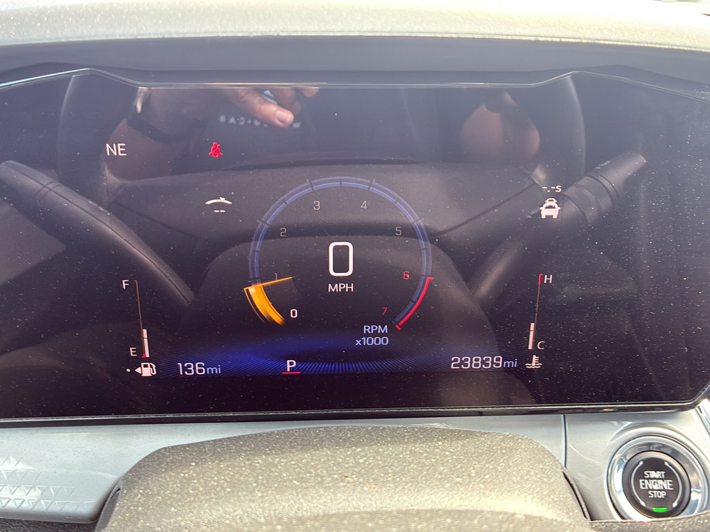 Used 2024 Chevrolet Trax LT w/ Driver Confidence Package FWD image 31