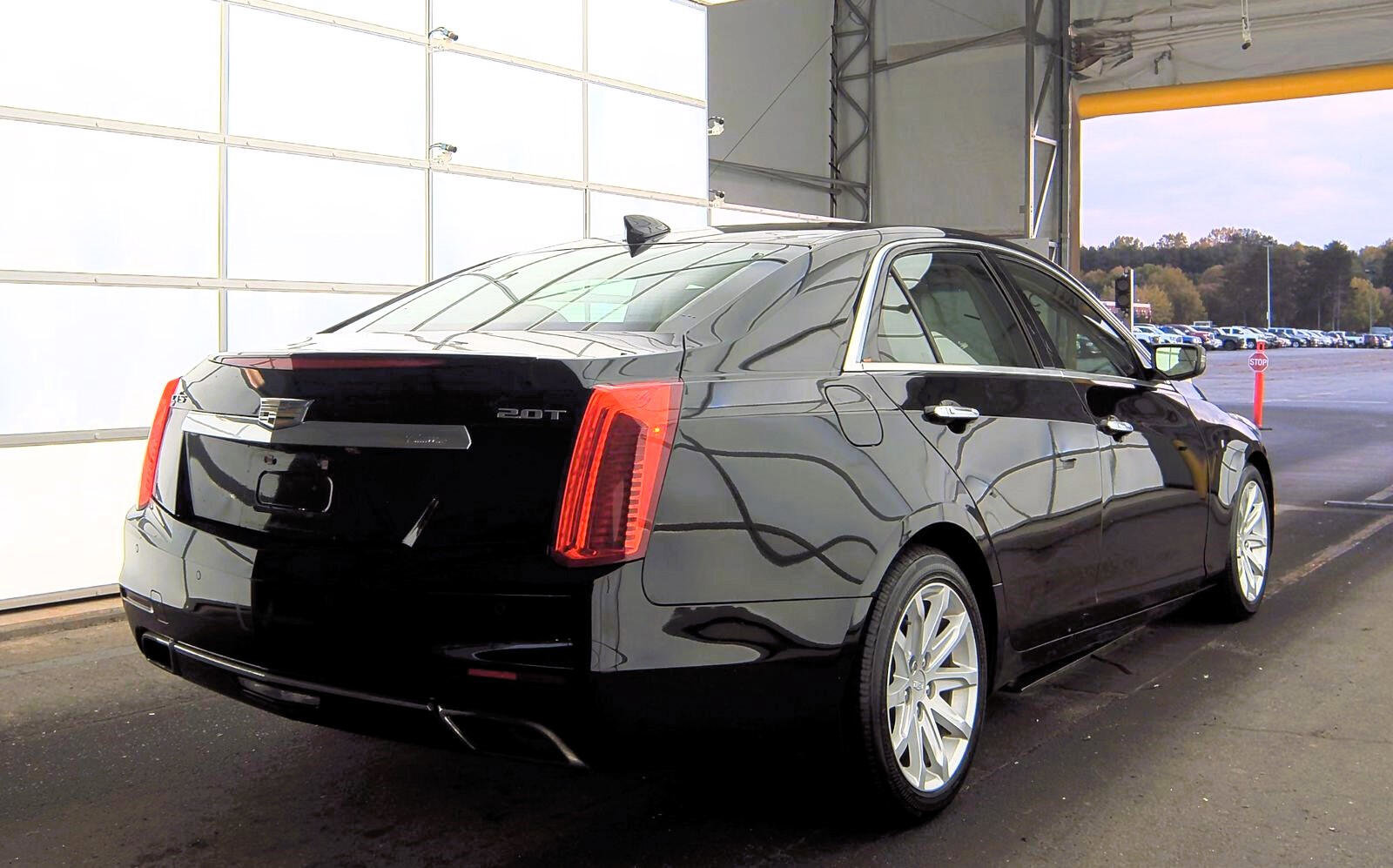 Used 2016 Cadillac CTS Luxury image 3