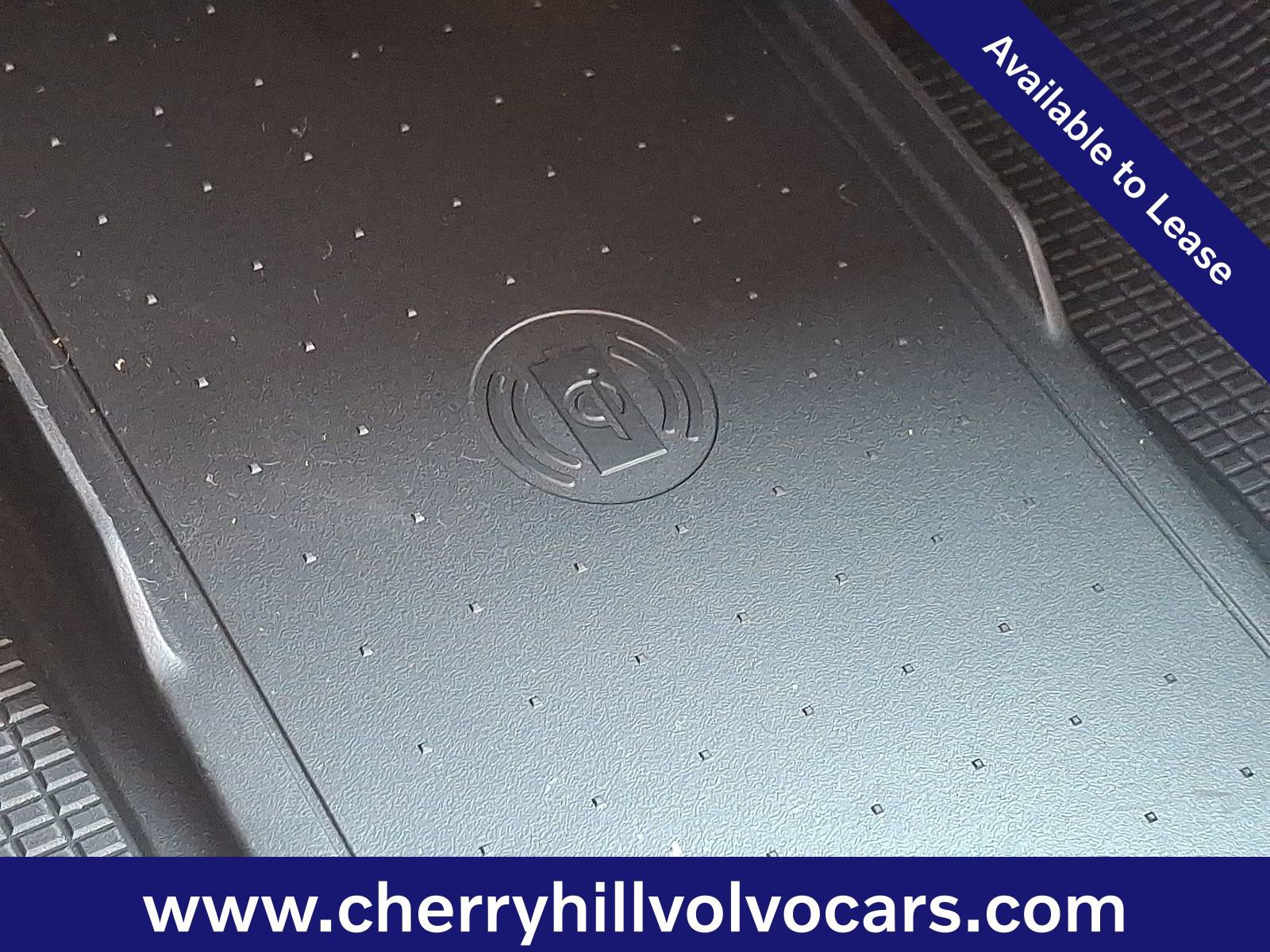 Certified 2026 Volvo XC40 B5 Plus w/ Protection Package Premier image 22