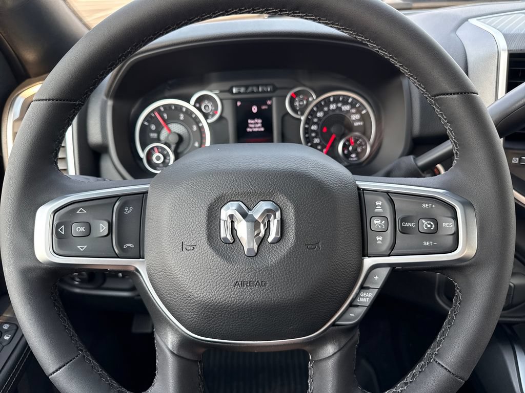 New 2026 RAM 2500 Big Horn AWD/4WD image 13