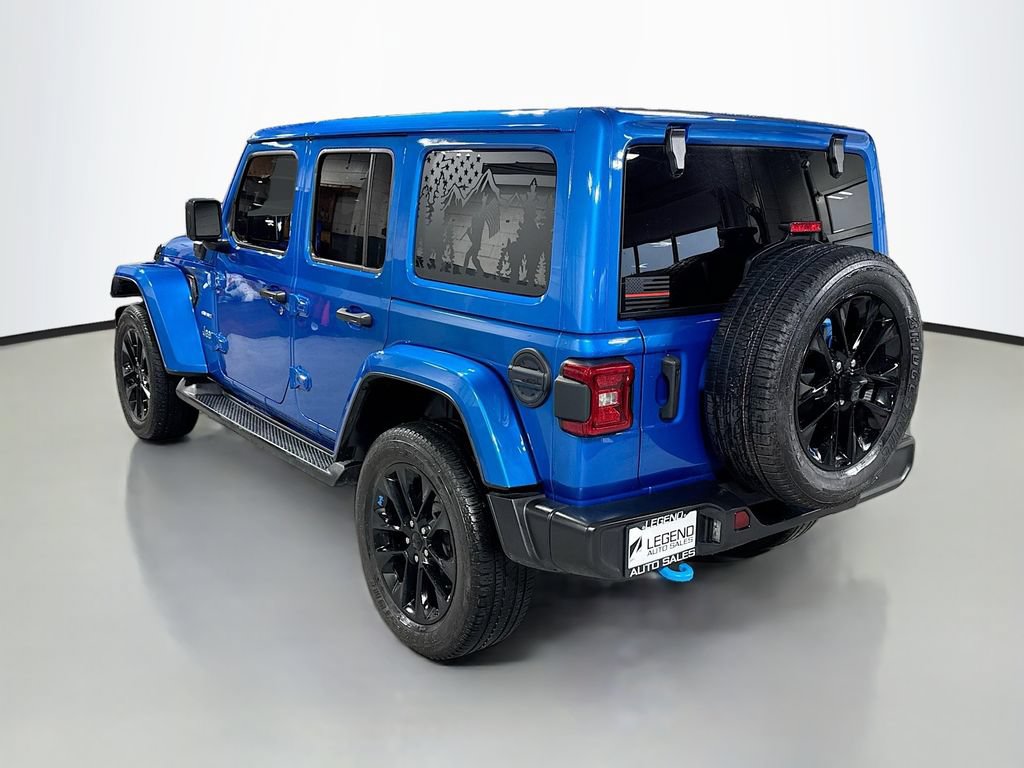 Used 2022 Jeep Wrangler Unlimited Sahara AWD/4WD image 8