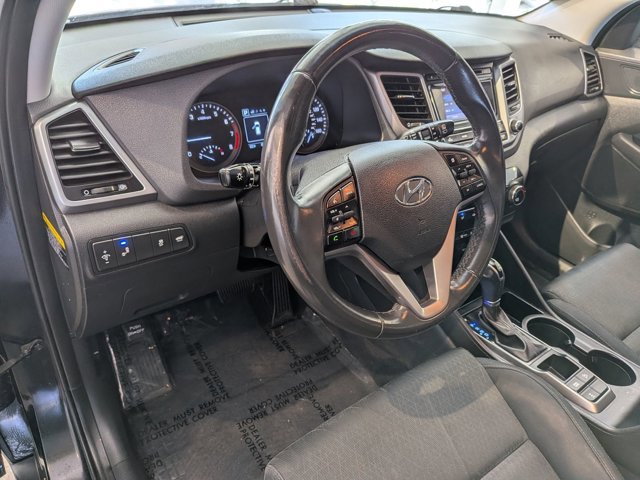 Used 2016 Hyundai Tucson Sport image 9