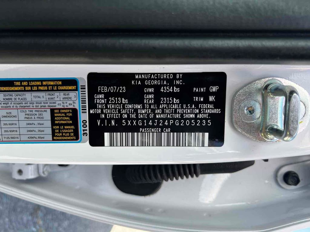 Used 2023 Kia K5 LXS image 31