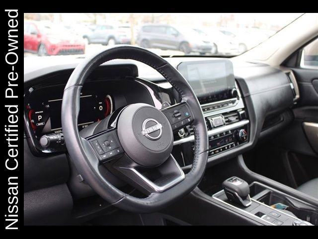 Certified 2023 Nissan Pathfinder Platinum AWD/4WD image 18