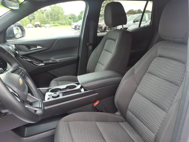 Used 2026 Chevrolet Equinox LT AWD/4WD image 13