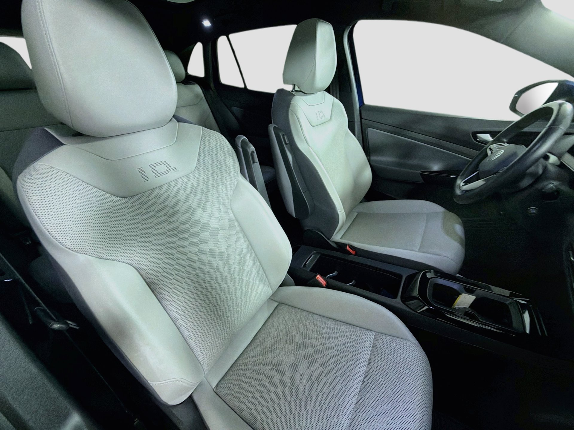 Used 2022 Volkswagen ID.4 Pro S w/ Gradient Package RWD image 28
