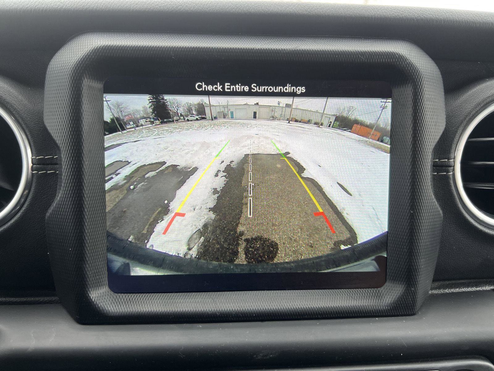 Used 2019 Jeep Wrangler Unlimited Sahara image 20