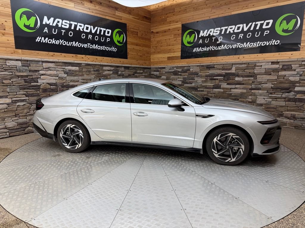 Used 2026 Hyundai Sonata SEL FWD image 17