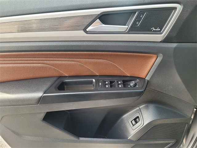 Used 2021 Volkswagen Atlas SEL Premium image 32