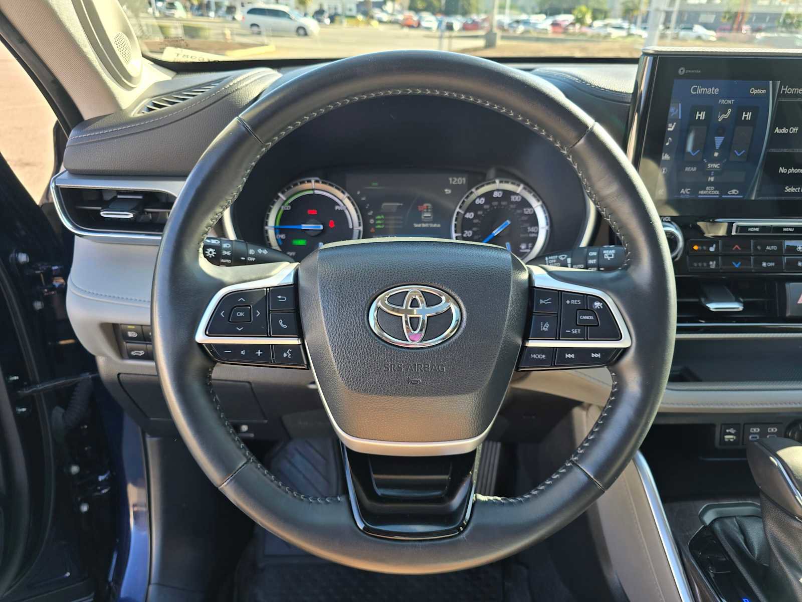 Used 2022 Toyota Highlander Platinum image 26