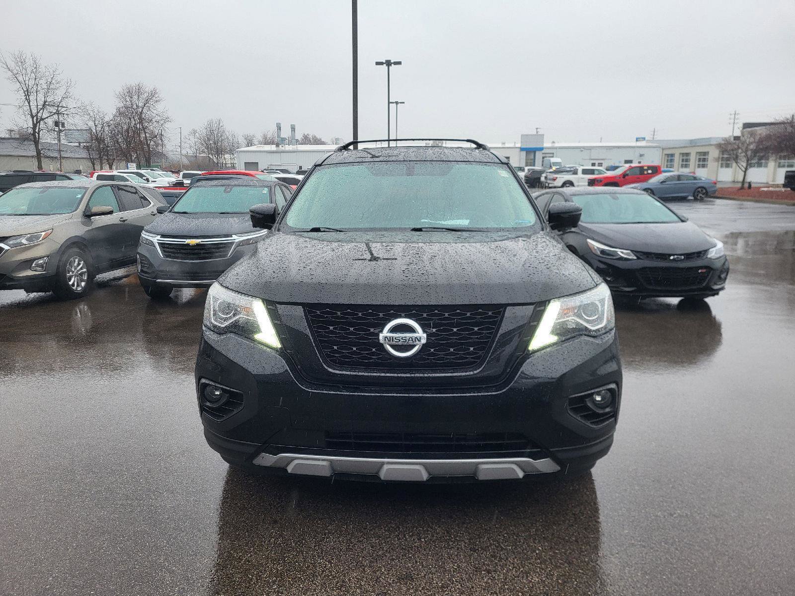 Used 2020 Nissan Pathfinder SL image 8