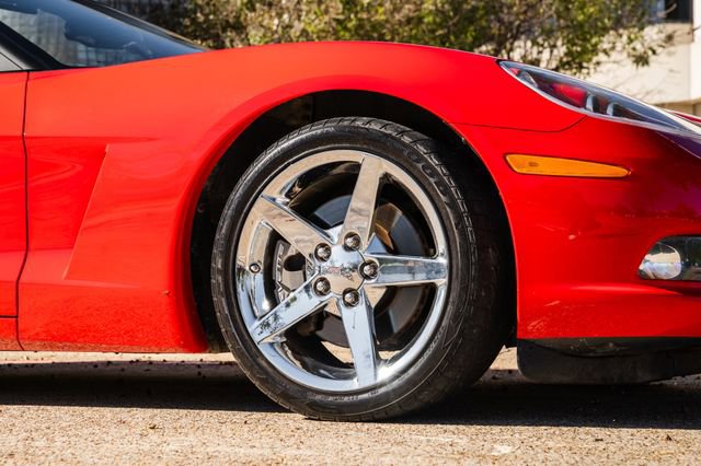 Used 2006 Chevrolet Corvette Convertible w/ Preferred Equipment Group image 34