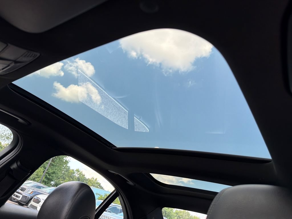 Used 2019 Mercedes-Benz C 300 Sedan w/ Multimedia Package image 32