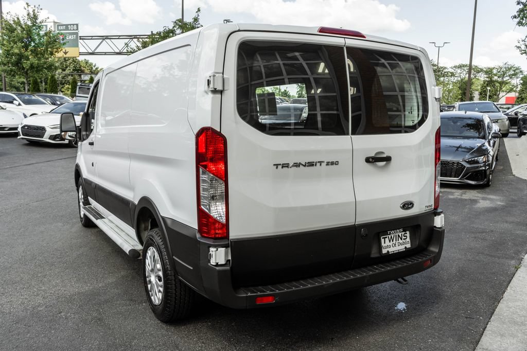 Used 2024 Ford Transit 250 Low Roof w/ Exterior Upgrade Package RWD image 30
