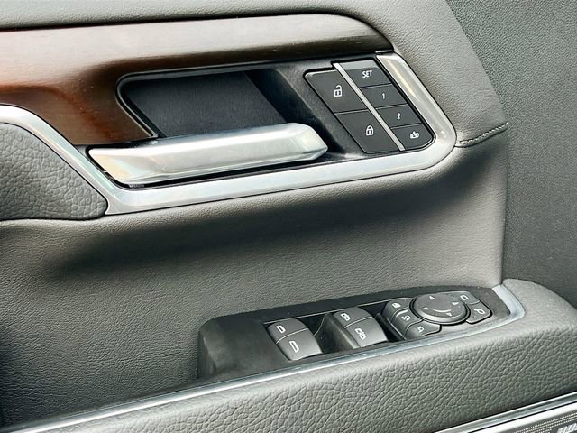 Used 2026 GMC Sierra 2500 Denali w/ Denali Reserve Package image 9