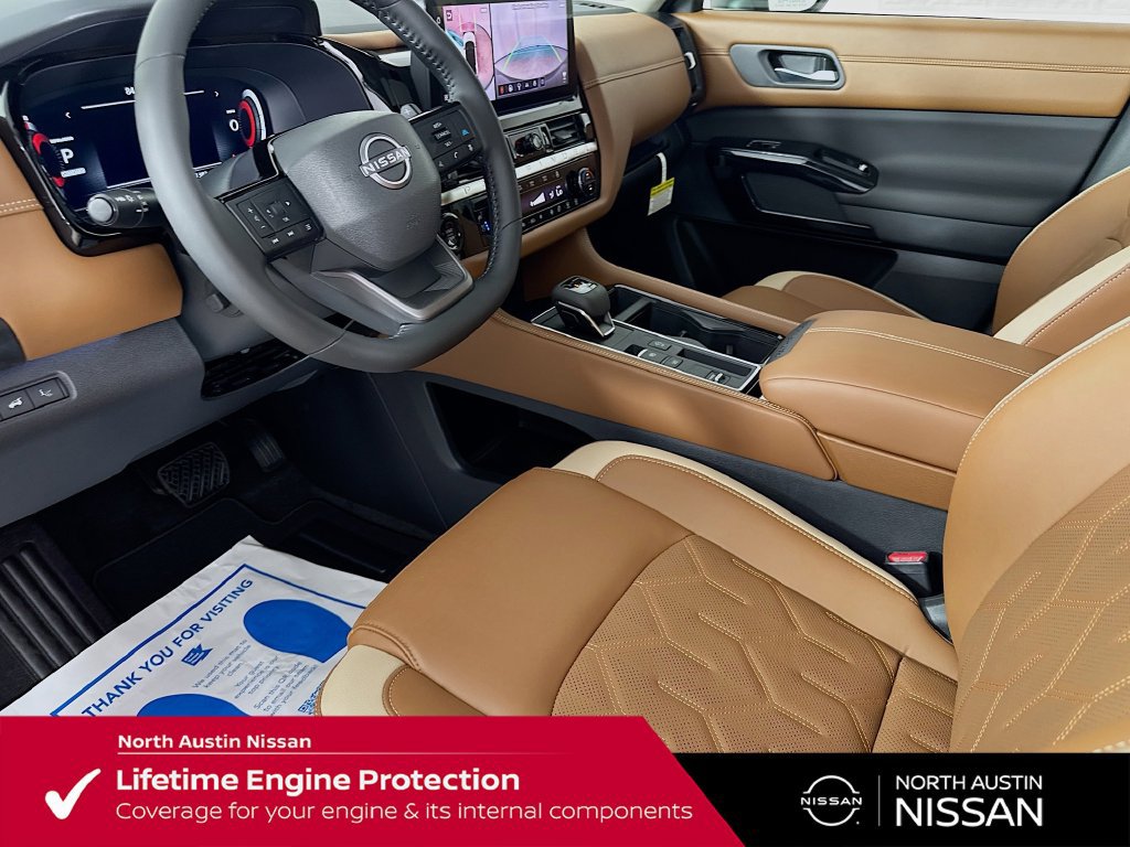 New 2026 Nissan Pathfinder Platinum w/ Cargo Package FWD image 10