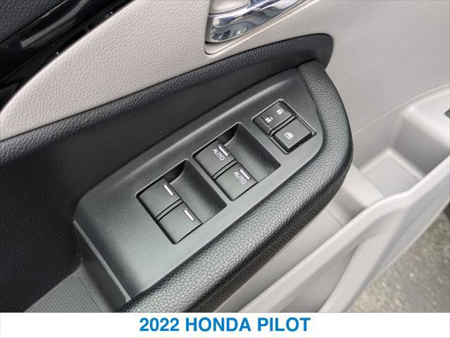 Certified 2022 Honda Pilot Touring image 13