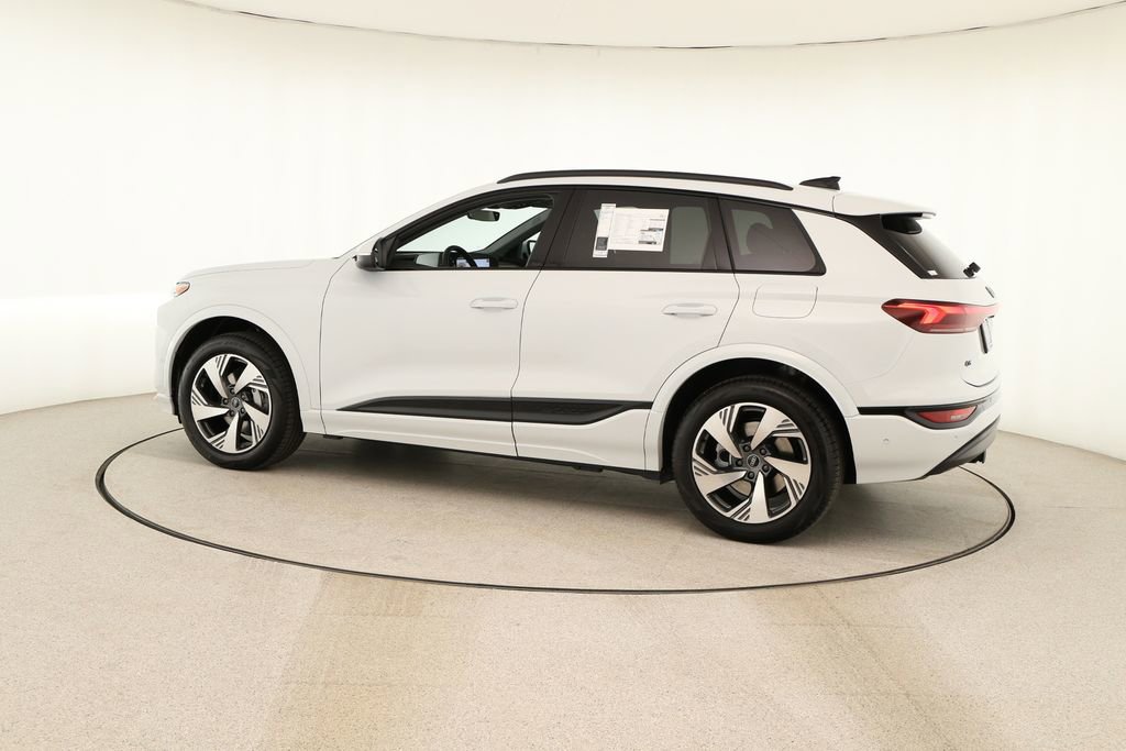 New 2025 Audi Q6 e-tron Premium Plus image 3
