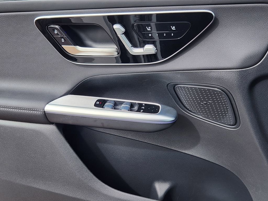 Used 2025 Mercedes-Benz GLC 300 GLC 300 Coupe image 22