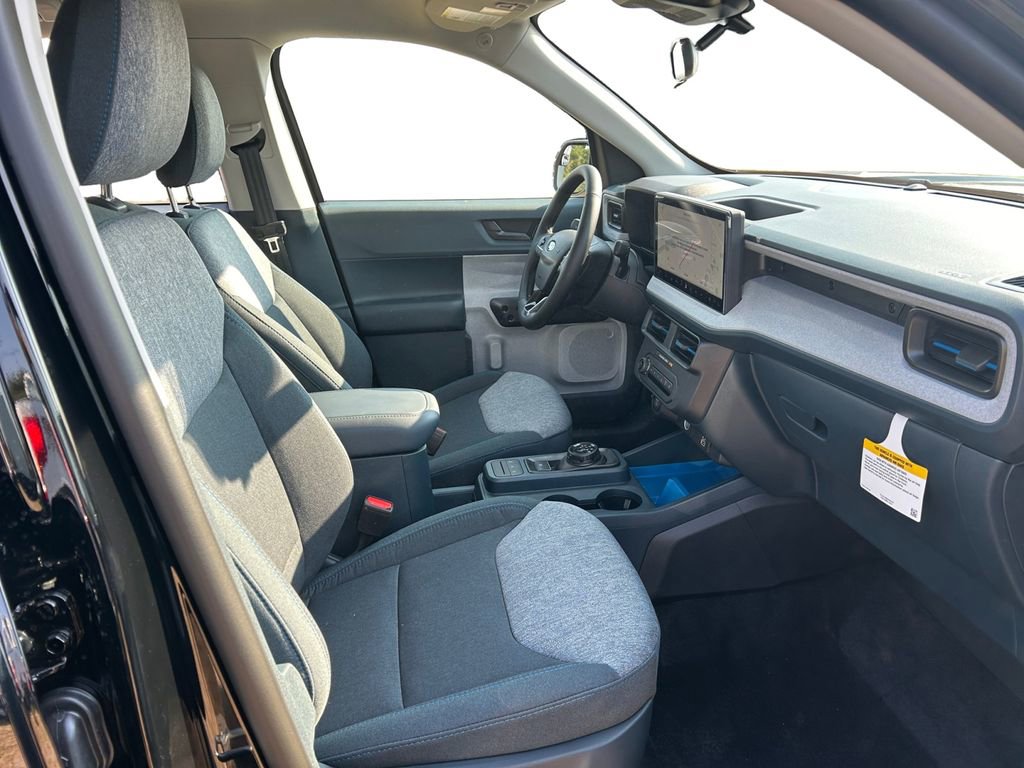 New 2025 Ford Maverick XLT w/ XLT Luxury Package image 18