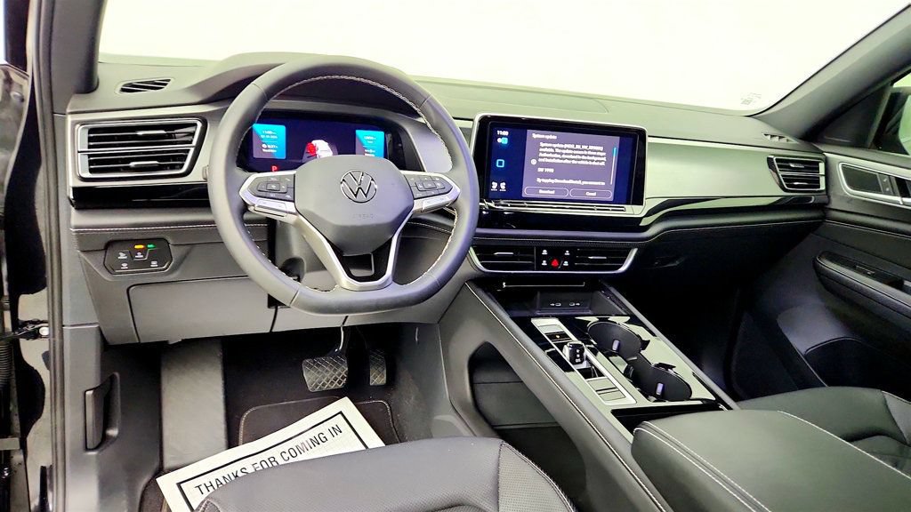 Used 2024 Volkswagen Atlas Cross Sport SE w/ Panoramic Sunroof Package FWD image 14