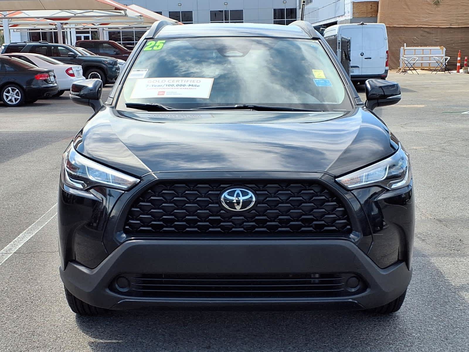 Certified 2025 Toyota Corolla Cross LE FWD image 2