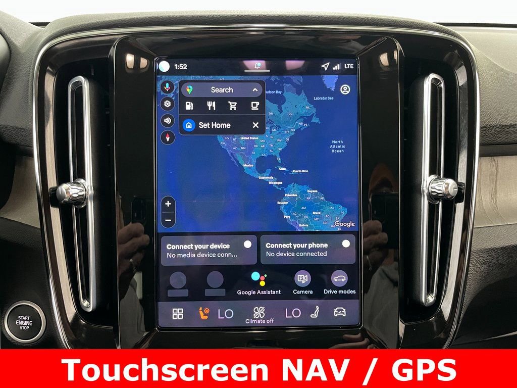 Used 2026 Volvo XC40 B5 Plus w/ Protection Package Premier image 3