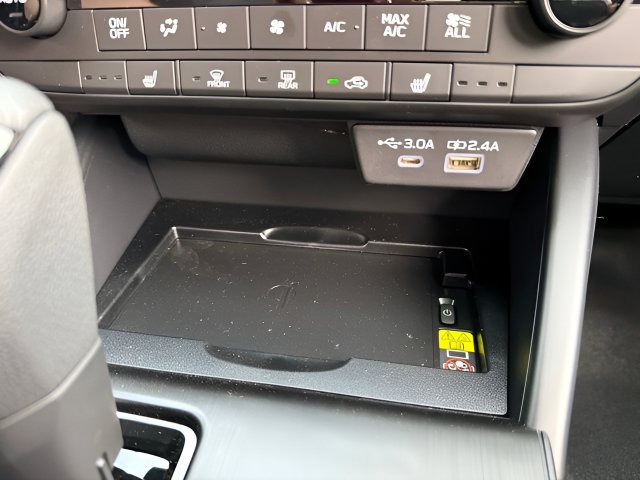 New 2026 Subaru Outback Limited AWD/4WD image 14
