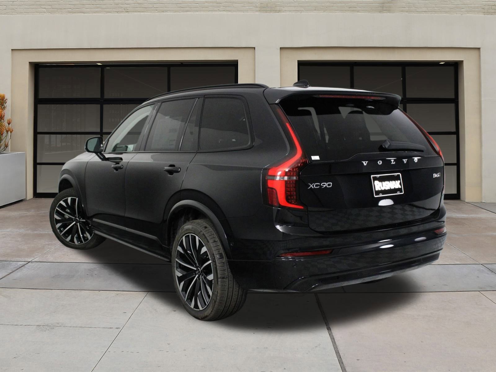 New 2026 Volvo XC90 B6 Ultra image 3