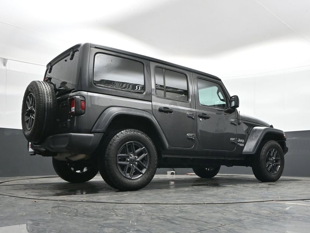 Used 2020 Jeep Wrangler Unlimited Sport AWD/4WD image 30