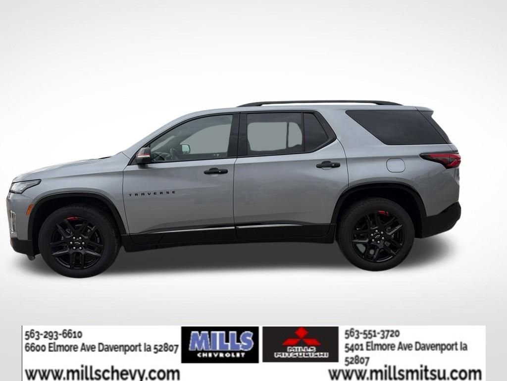 Used 2023 Chevrolet Traverse Premier w/ Redline Edition FWD image 2