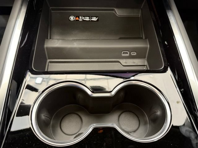 New 2026 Chevrolet Tahoe High Country AWD/4WD image 45