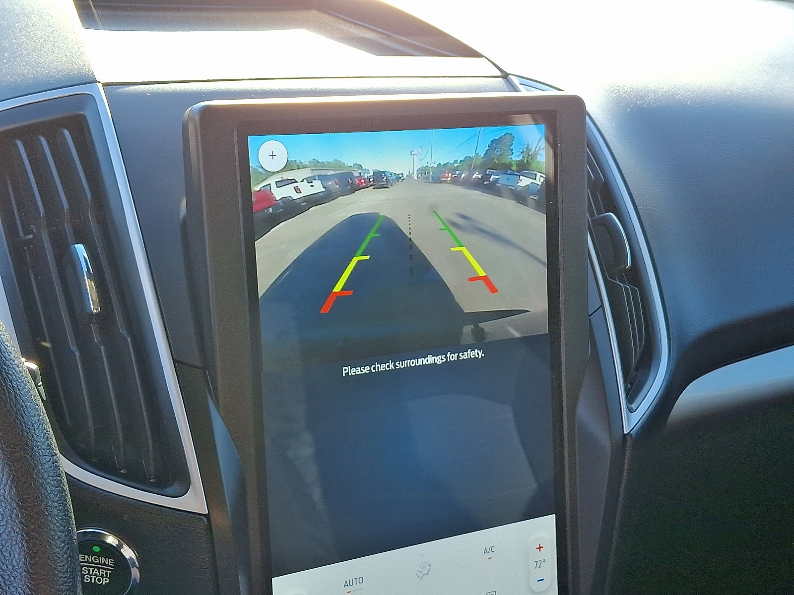 Certified 2024 Ford Edge SE image 24